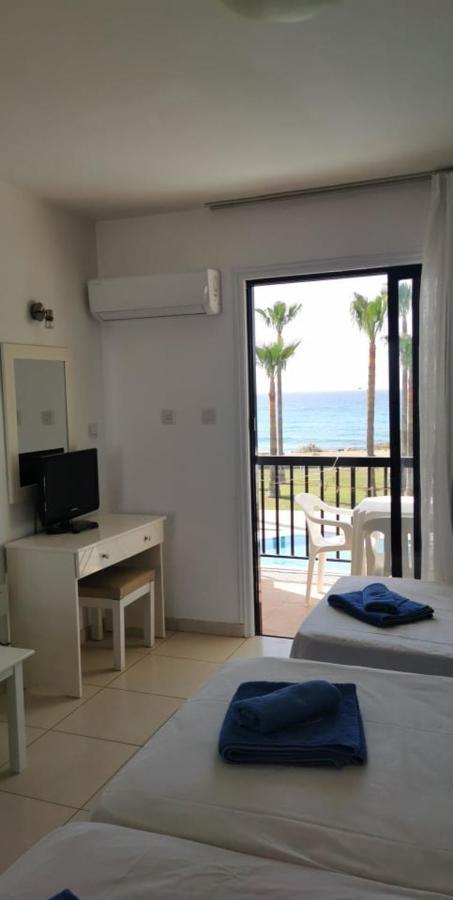Simos Magic Beach Hotel Apts Ayia Napa Luaran gambar
