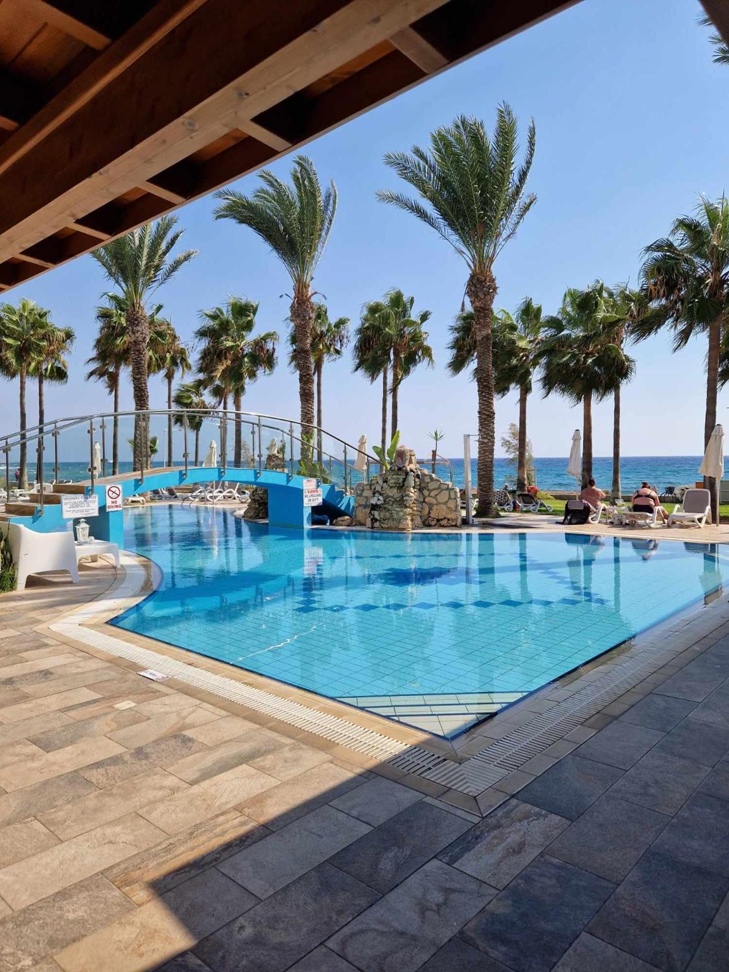 Simos Magic Beach Hotel Apts Ayia Napa Luaran gambar