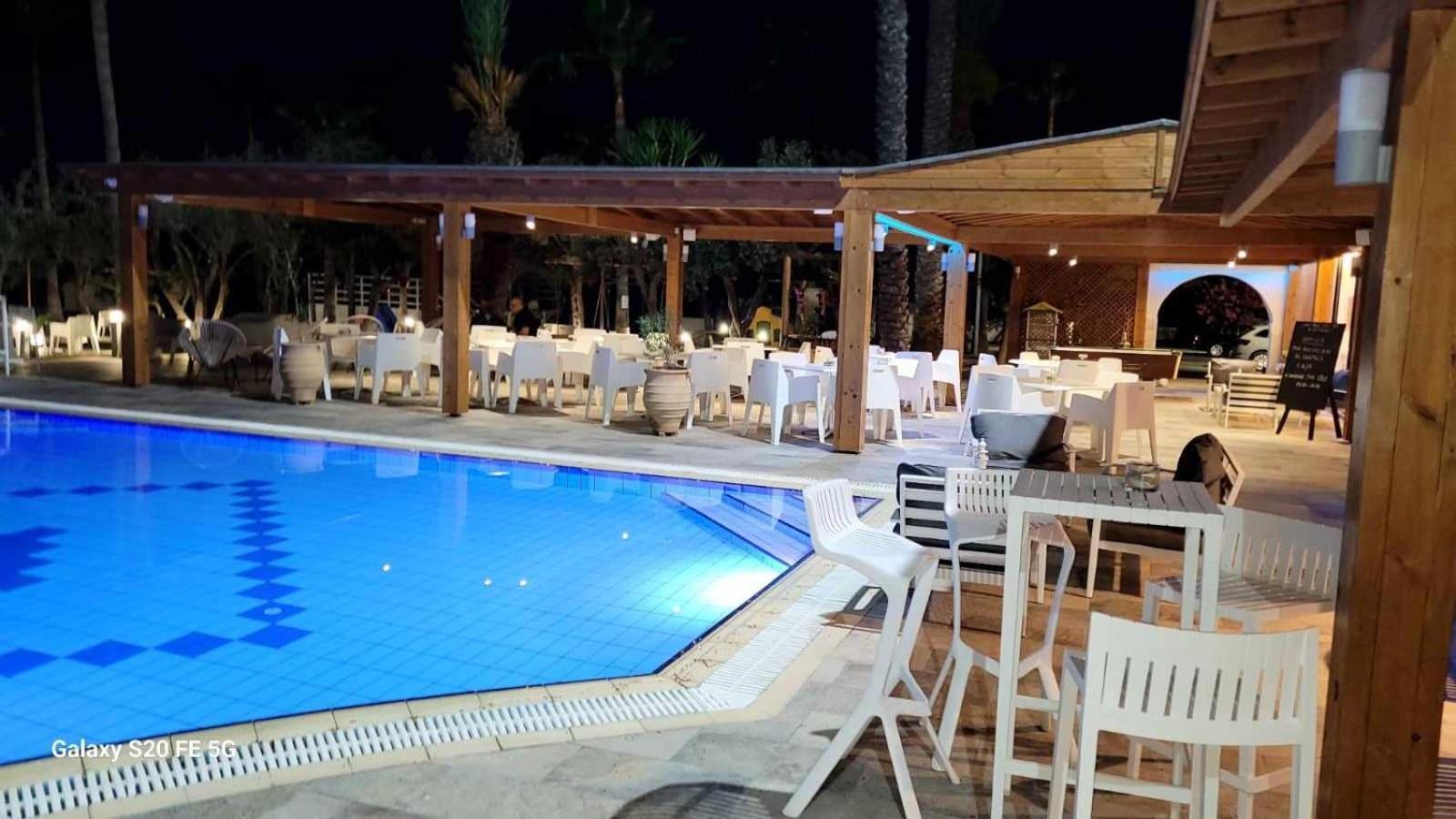 Simos Magic Beach Hotel Apts Ayia Napa Luaran gambar