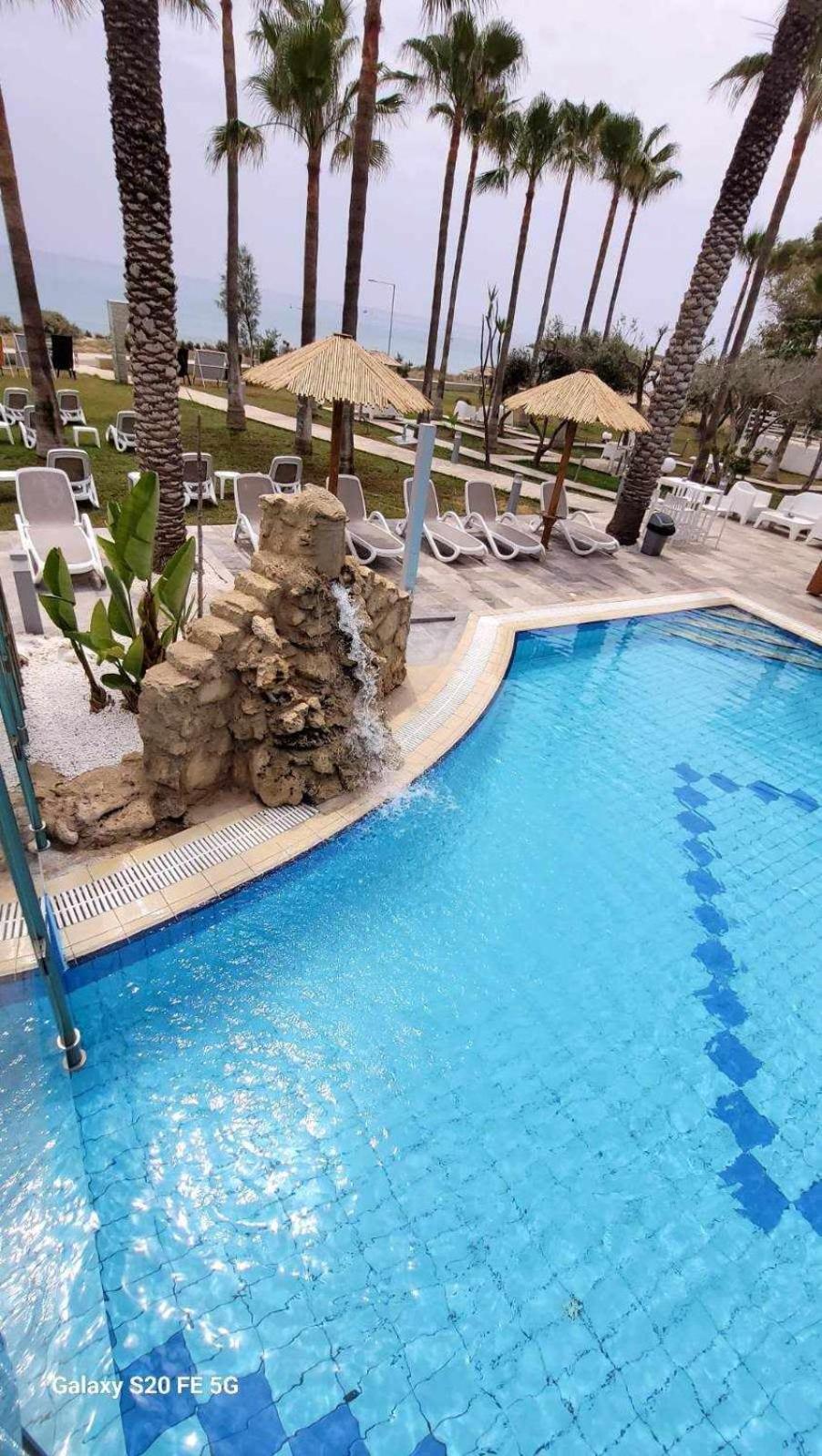 Simos Magic Beach Hotel Apts Ayia Napa Luaran gambar