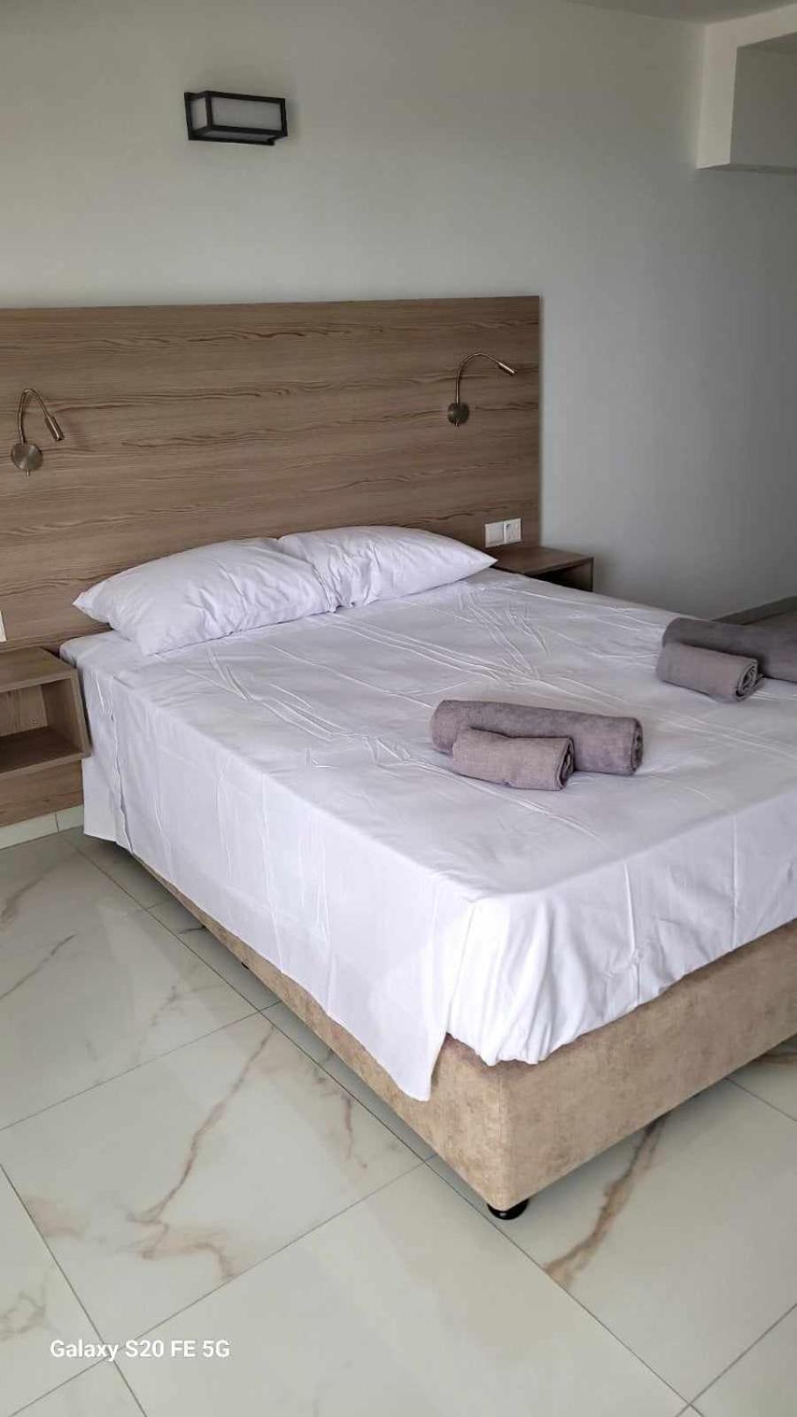 Simos Magic Beach Hotel Apts Ayia Napa Luaran gambar