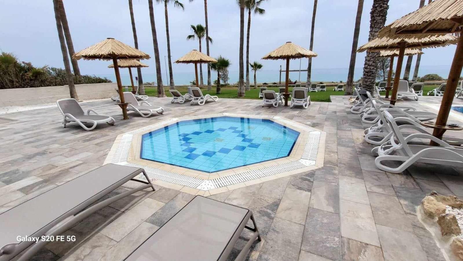 Simos Magic Beach Hotel Apts Ayia Napa Luaran gambar