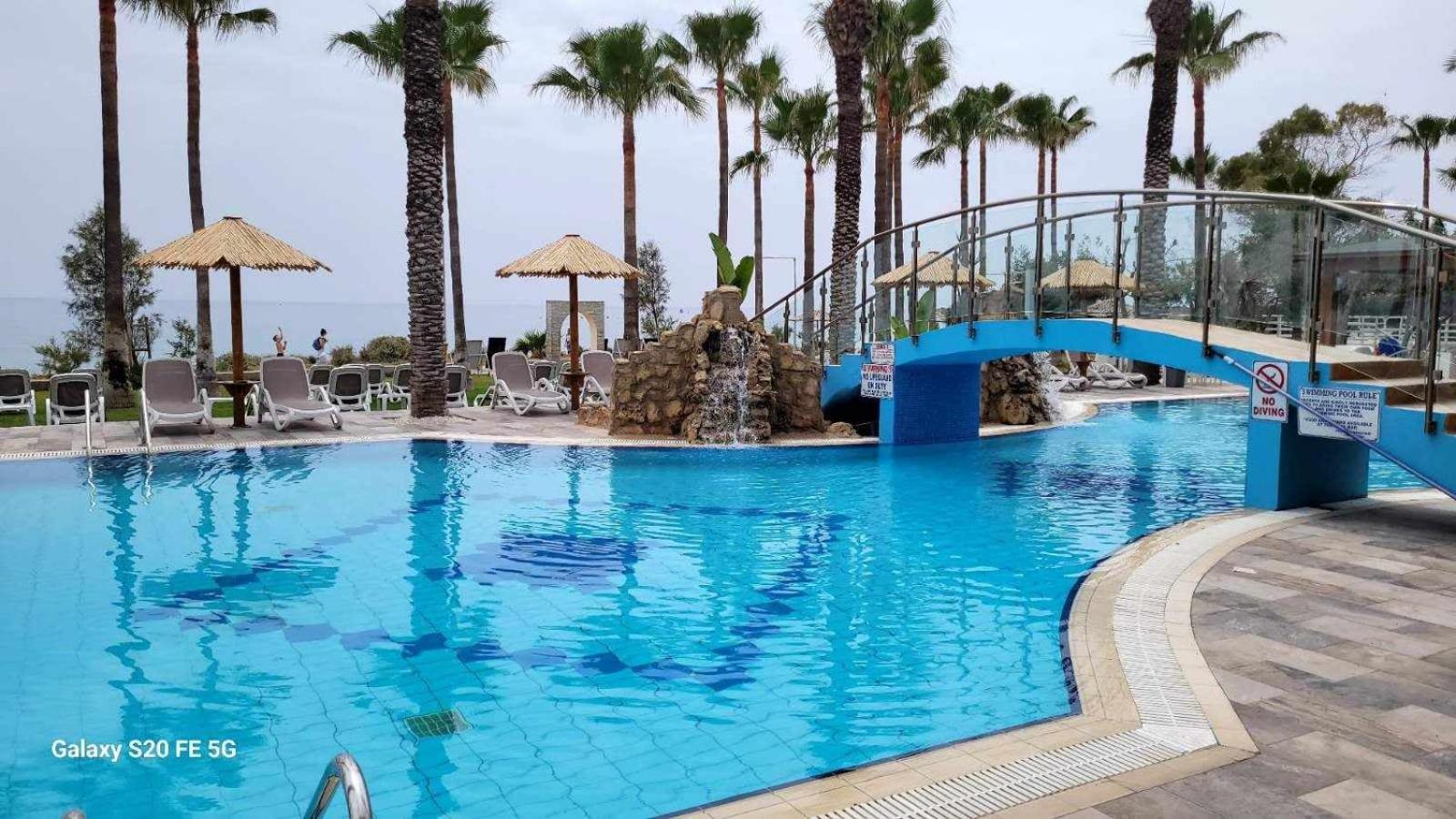 Simos Magic Beach Hotel Apts Ayia Napa Luaran gambar