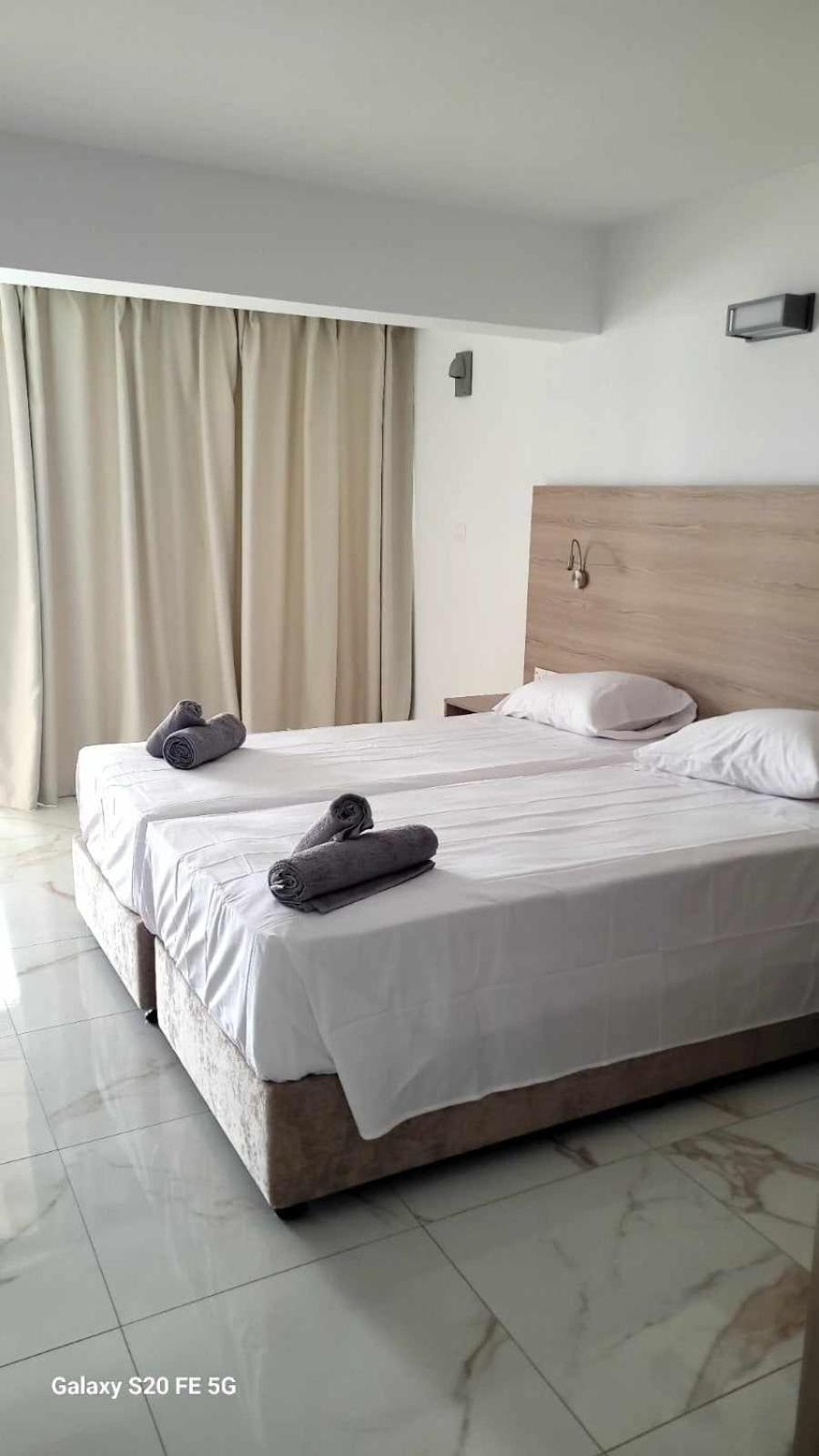Simos Magic Beach Hotel Apts Ayia Napa Luaran gambar